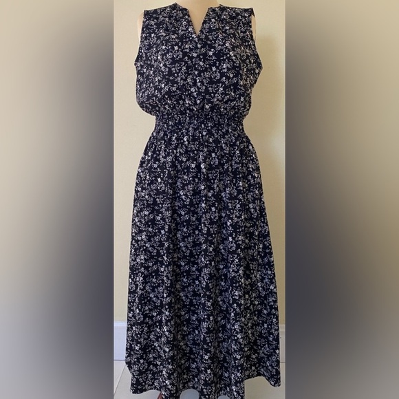 Uniqlo Floral Sleeveless Casual Black and White Dress Sz Large - Picture 2 of 7